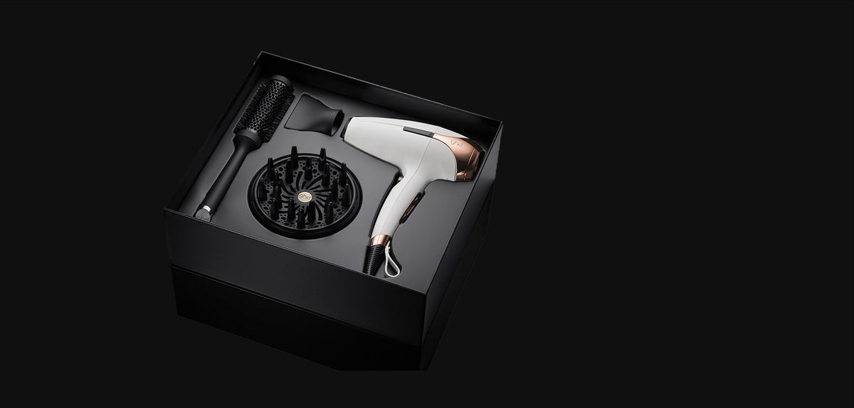 GHD HELIOS PROFESSIONAL HAIR DRYER GIFT SET IN WHITE